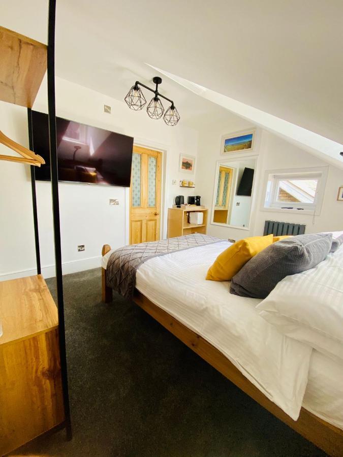 Pierremont En-Suite Rooms 브로드스테어즈 외부 사진