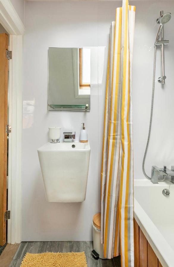 Pierremont En-Suite Rooms 브로드스테어즈 외부 사진