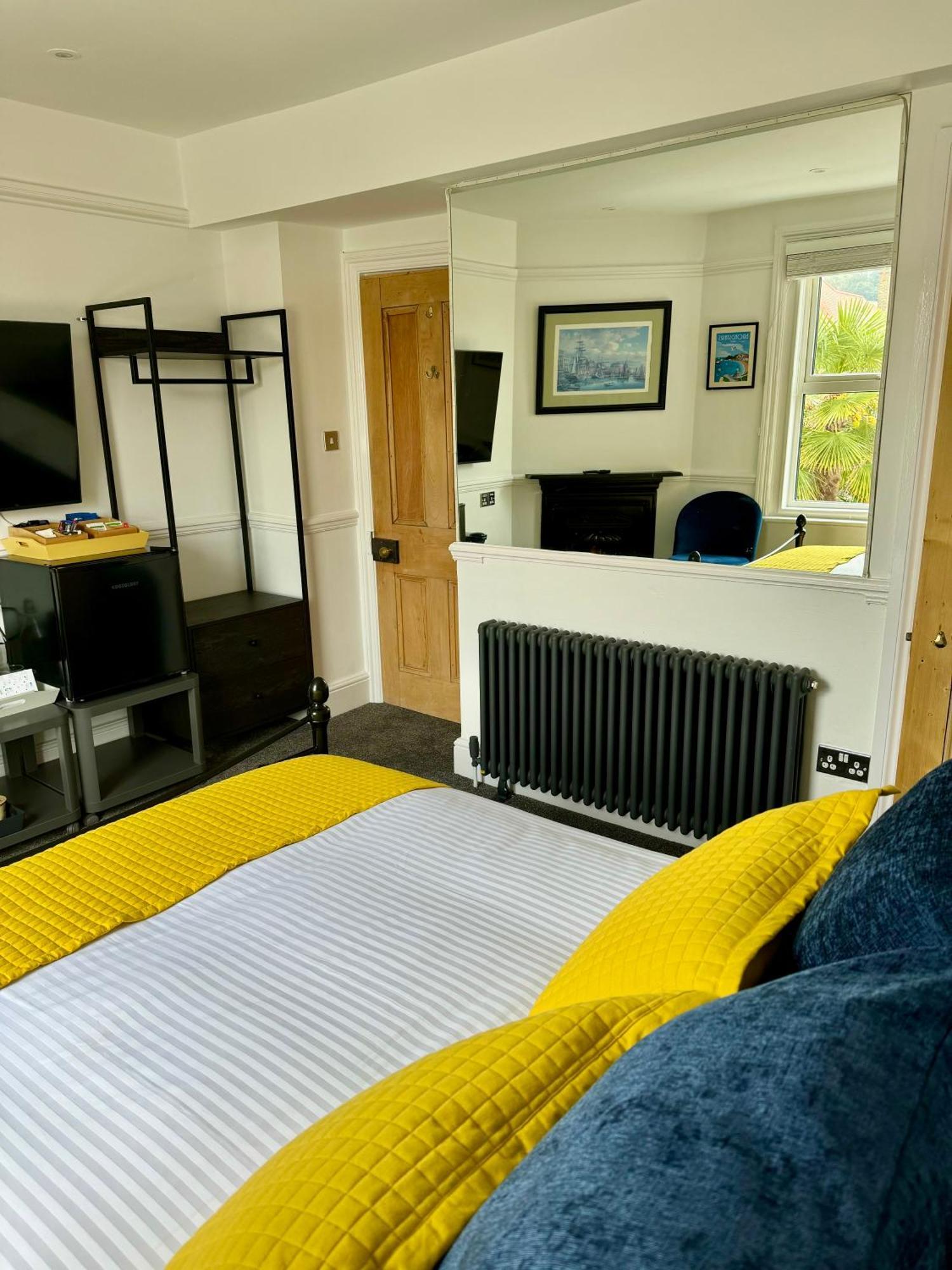Pierremont En-Suite Rooms 브로드스테어즈 외부 사진