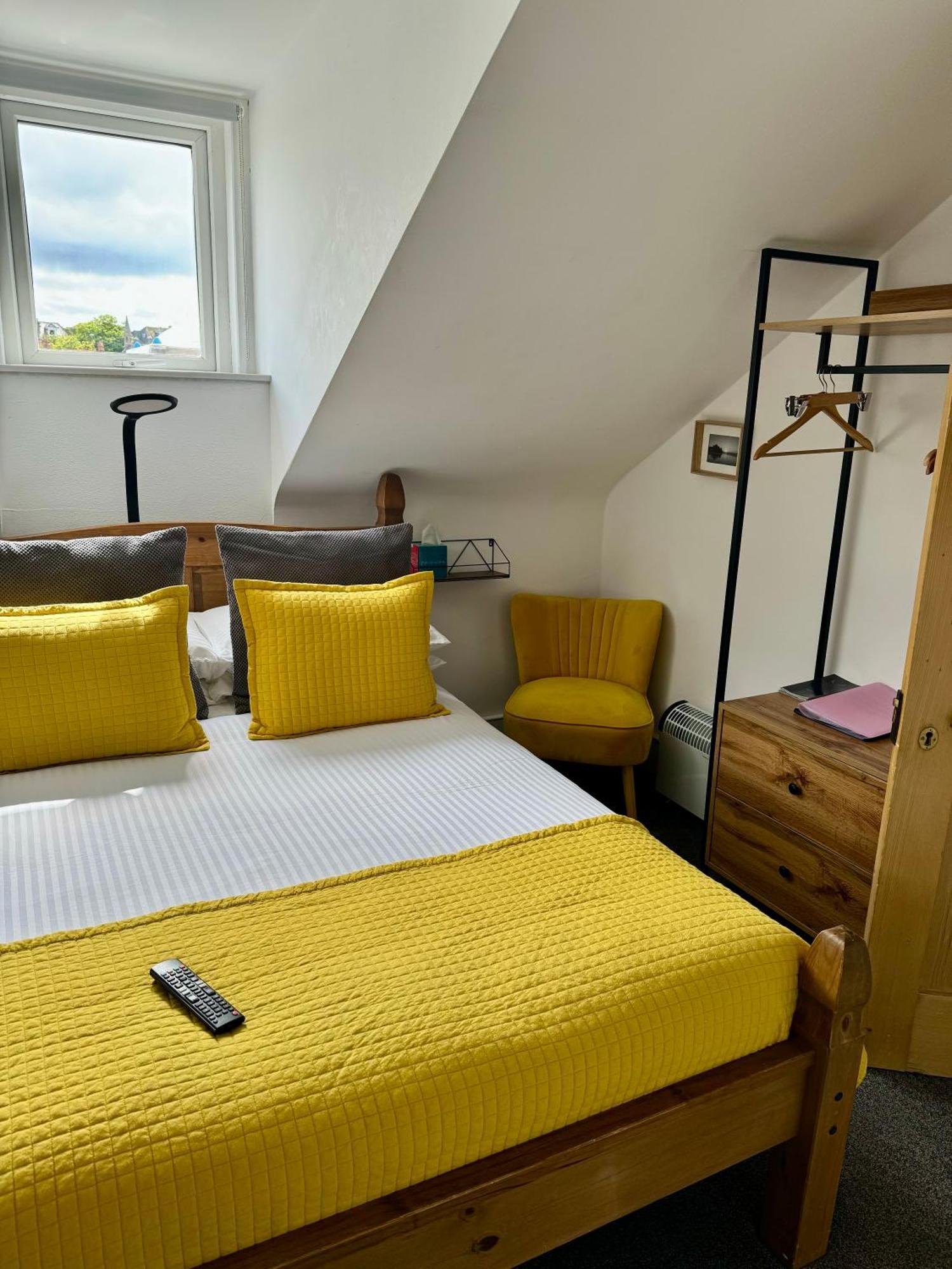 Pierremont En-Suite Rooms 브로드스테어즈 외부 사진